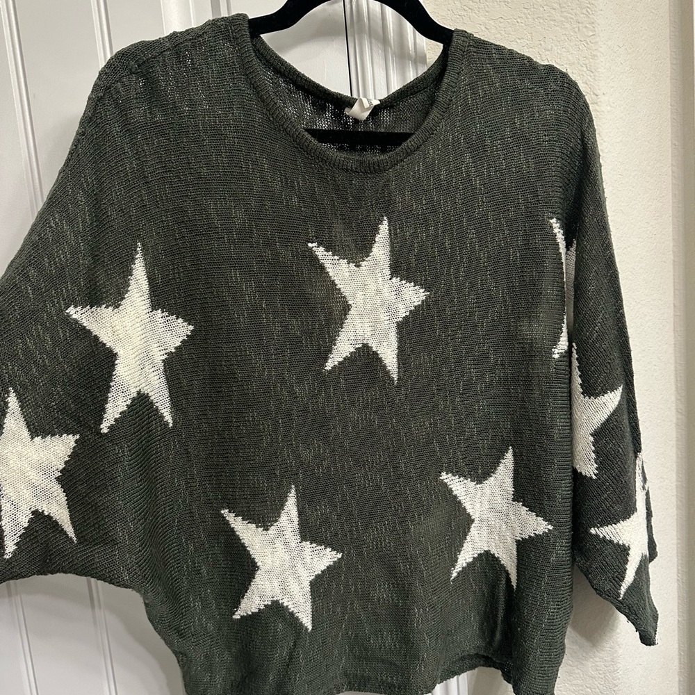 Wish Dark Green and Ivory Star Sweater
